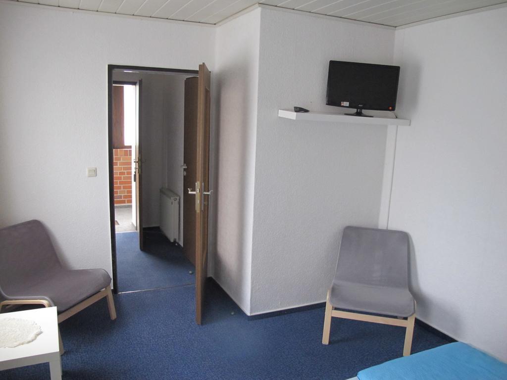 Pension Check In Hotel Güstrow Exterior foto